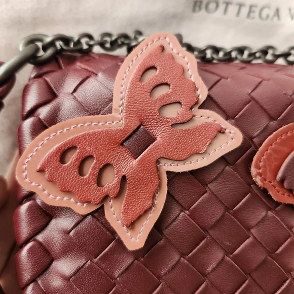 Bottega Veneta Limited Edition Butterfly Olimpia Crossbody Intrecciato Burgundy - Picture 3 of 15